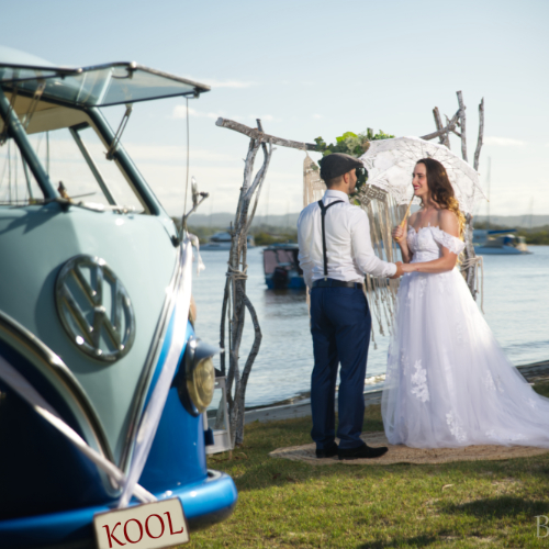 noosa elope with kombi